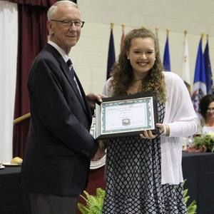 Meet your Posher, Elli